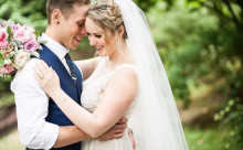 LUCKY WEDDING