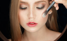 Make-up By Lolly