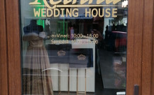 Reinna Wedding House