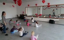 Adcrisartdance