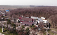 Motel Restaurant "Stejarul"