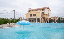 Red Confort Hotel