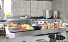 FOOD LAB