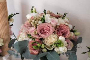 ELEGANCE DECOR