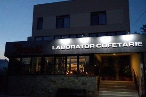Cofetăria Doris (Bistrița)