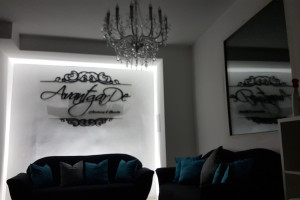 AvantgarDe Academy of Beauty
