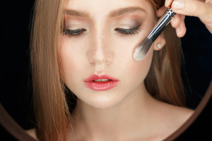 Make-up By Lolly