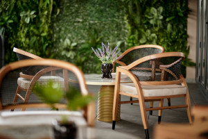RoyalBistro Cafe