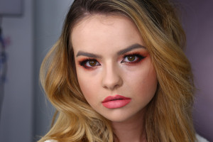 HairStyle and MakeUp by Alina