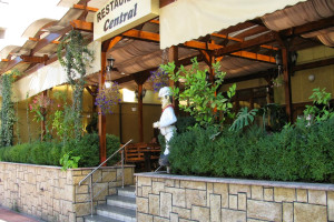 Restaurant Central