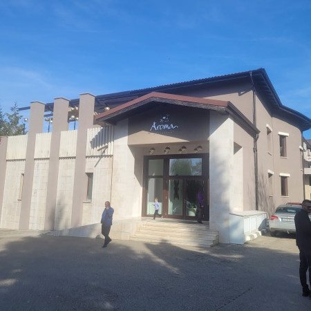 Aroma Restaurant