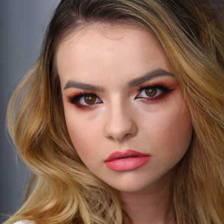 HairStyle and MakeUp by Alina