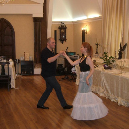 Școala de dans FirstDance