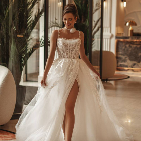 Splendide Bride Collection